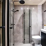 Апарт-отель Santa's Luxury 2, Santa Claus Village 4*