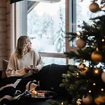 Santa's Luxury 2, Santa Claus Village 4* Рованиеми